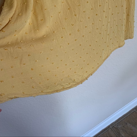 Mine Crocheted Décolletage Spaghetti Strap Sleeveless Top - Picture 11 of 13